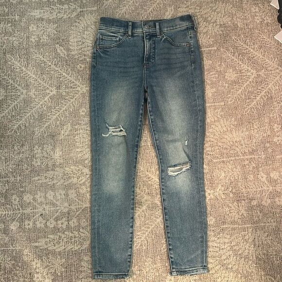 Express Skinny High Rise Jean - Picture 1 of 6